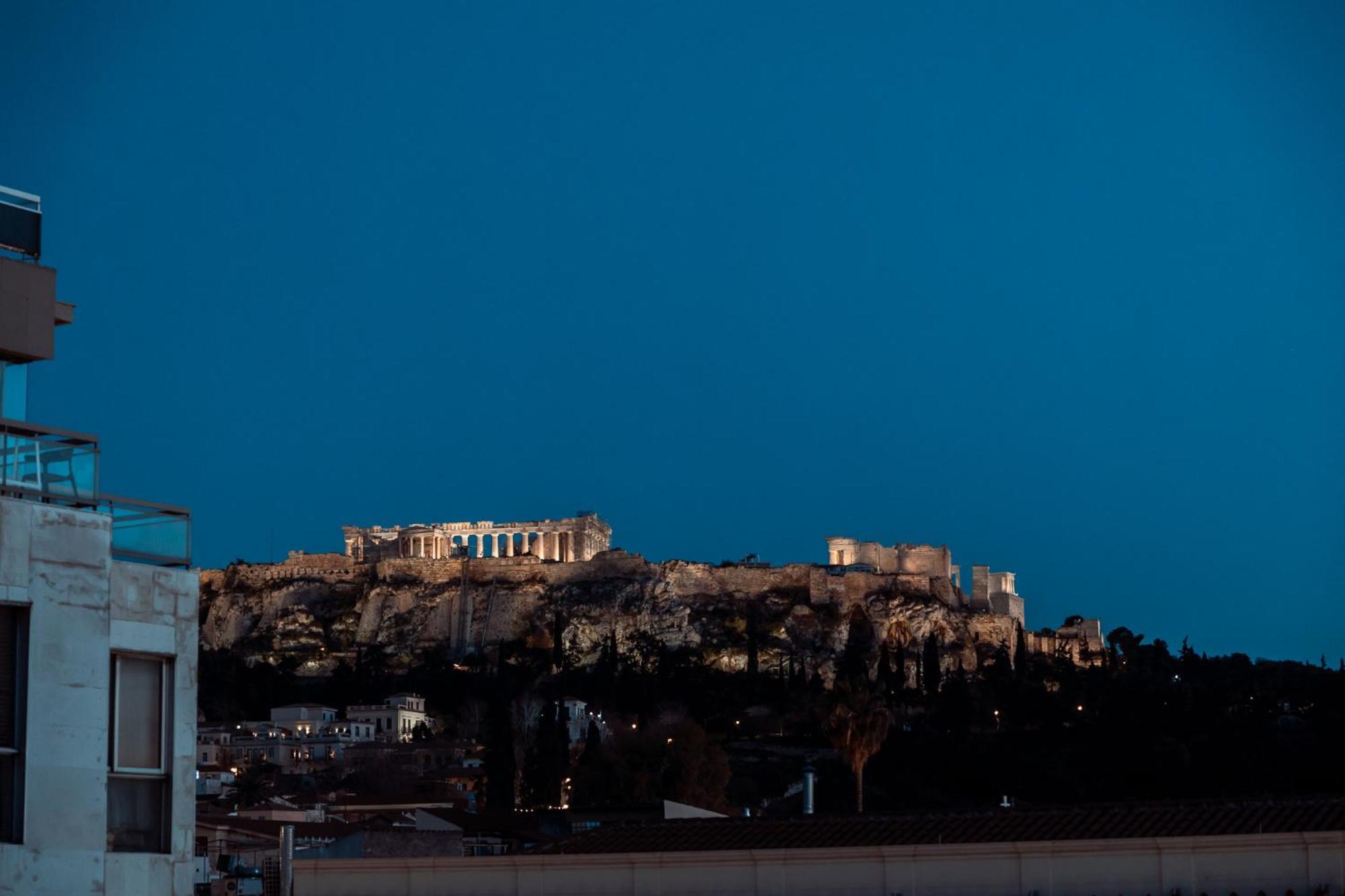 Parthenon Portrait Apartments เอเธนส์ ภายนอก รูปภาพ