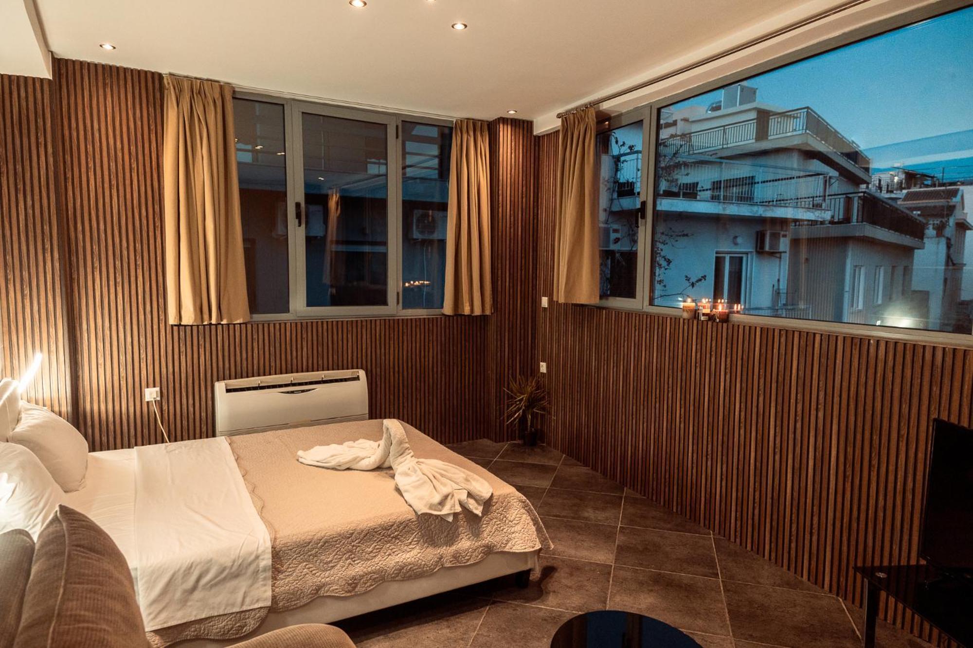 Parthenon Portrait Apartments เอเธนส์ ภายนอก รูปภาพ